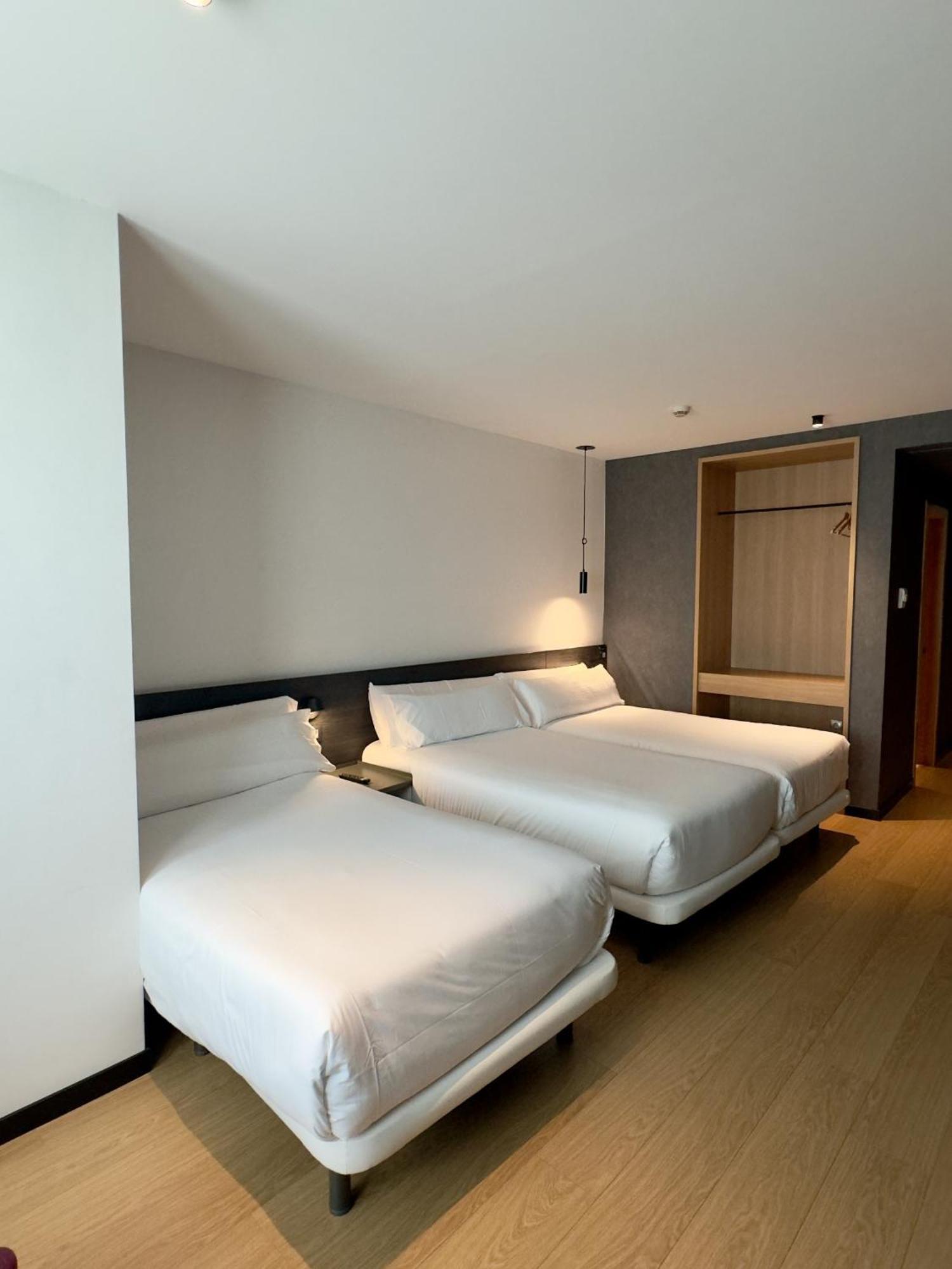 Hotel Forum Ceao Lugo Zewnętrze zdjęcie